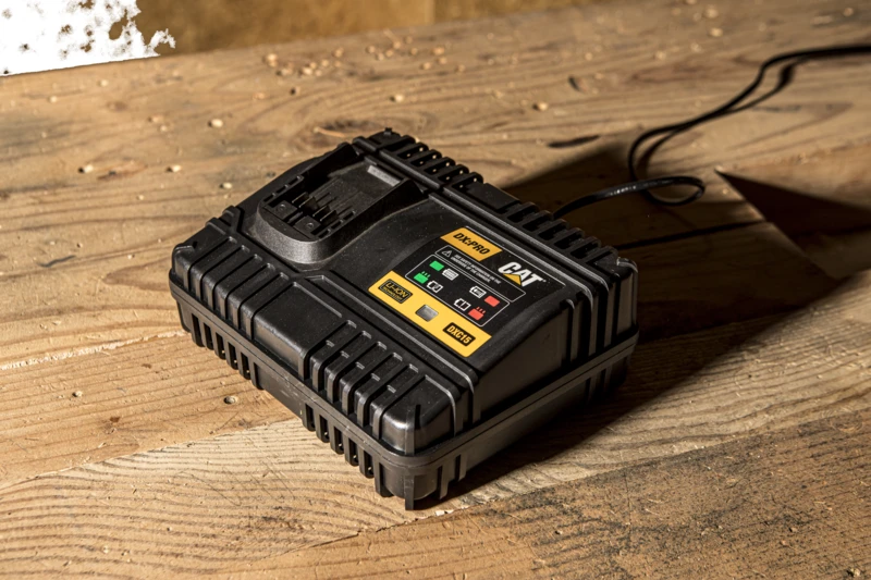 CAT Lightning Fast 15amp Charger